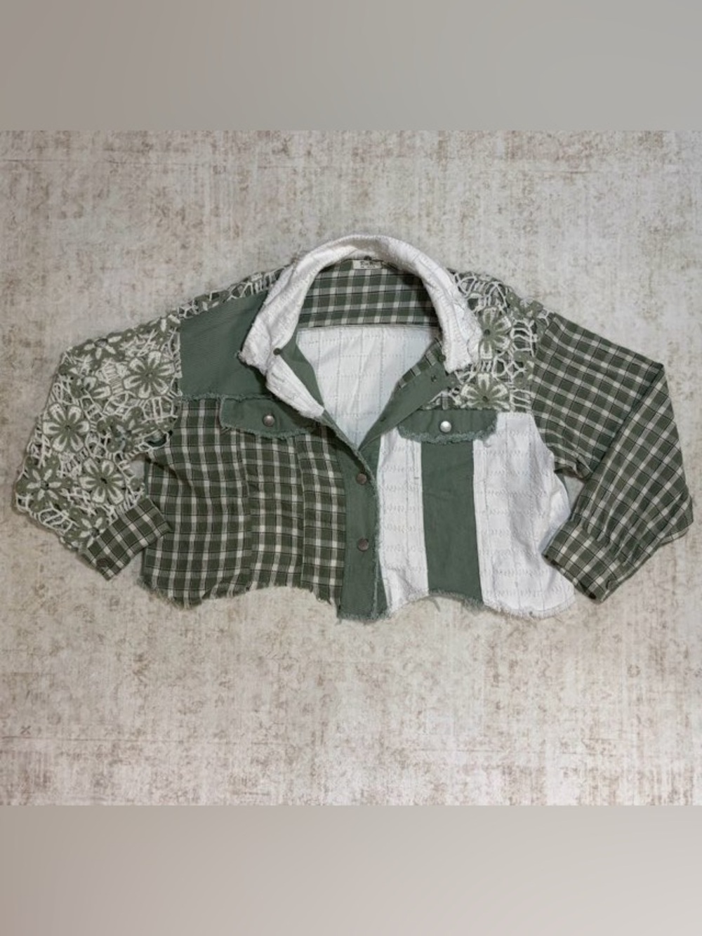 MISS ME L cropped boho mixed denim embroidered flower jacket in green/white